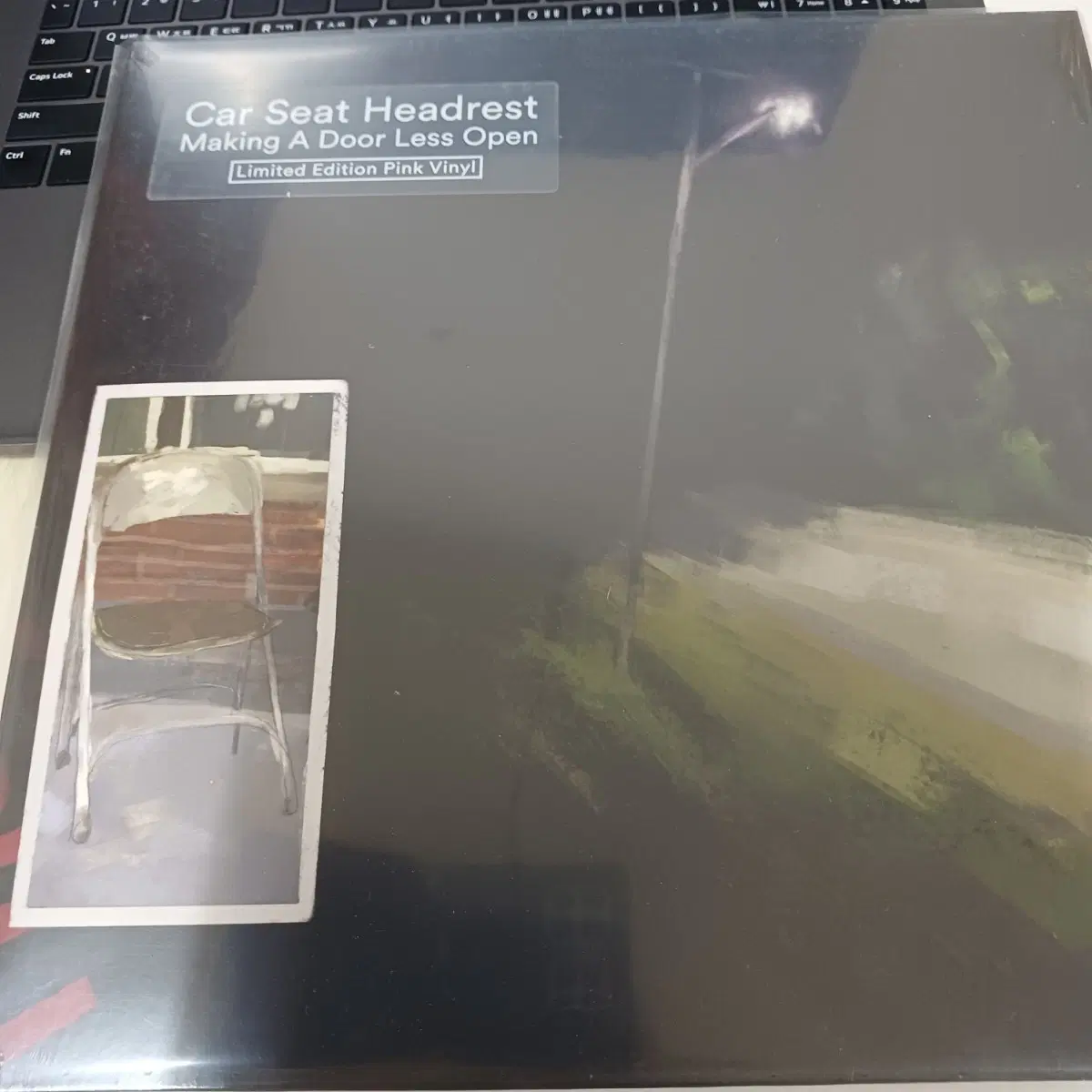 카 시트 헤드레이트 (미개봉 컬러반 LP)
