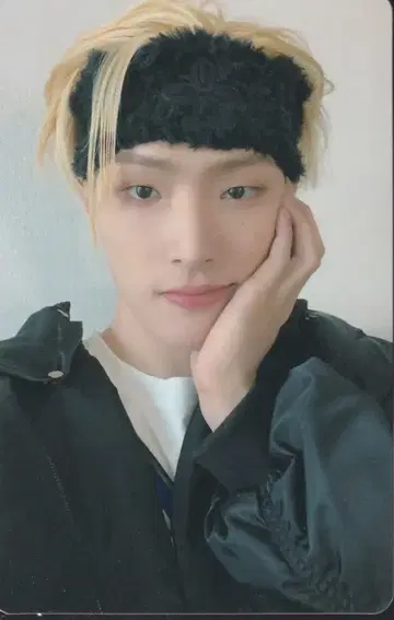 ATEEZ LIMITLESS 민기 트레이딩 카드