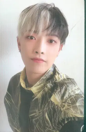 ATEEZ THE WORLD EP.1:MOVEMENT HONG JOONG 트레이딩 카드 DIARY