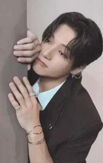 ATEEZ THE WORLD EP.2 : OUTLAW 우영 트레이딩 카드 A
