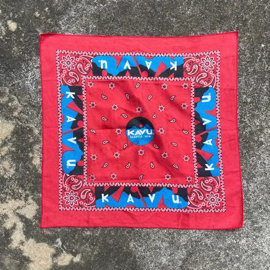 카부 KAVU 페이즐리 반다나 (53*53)