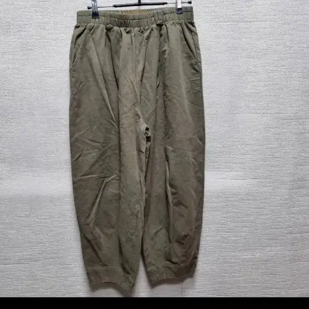 v104 밴딩 바지
