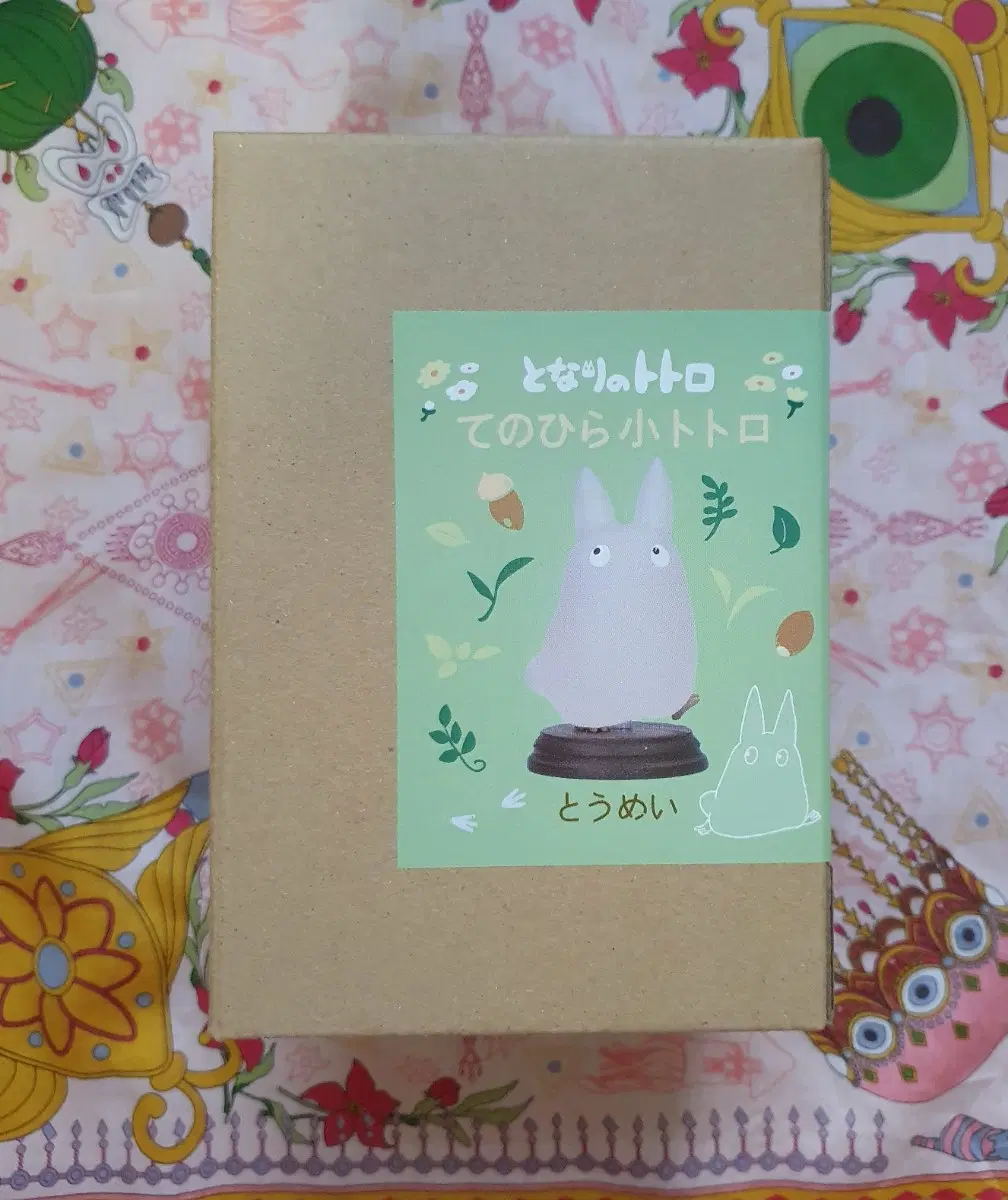 지브리 투명 소토토로 피규어 판매합니다! 이웃집 토토로 도토리숲 마녀배달부키키 센과치히로 하울의움직이는성 포뇨 추억의마니 마루밑 아리에티 귀를기울이면