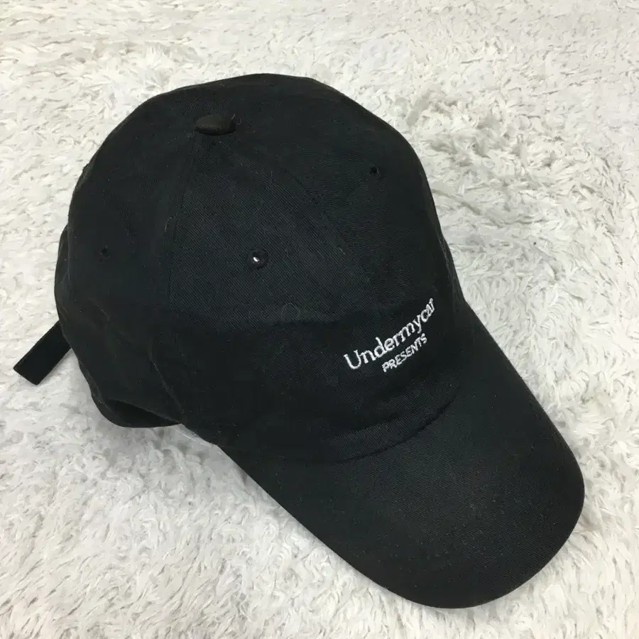언더마이카 레터링 모자 볼캡 HH25