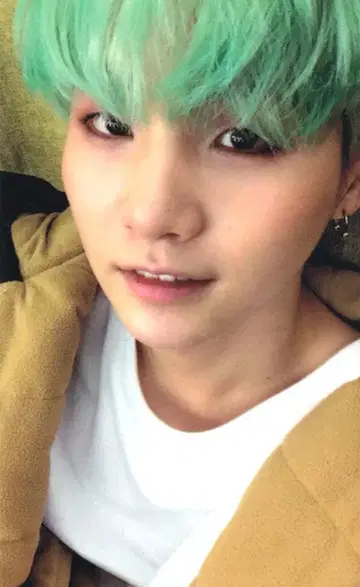 BTS 꽃잎 pt.2 SUGA 트레이딩 카드