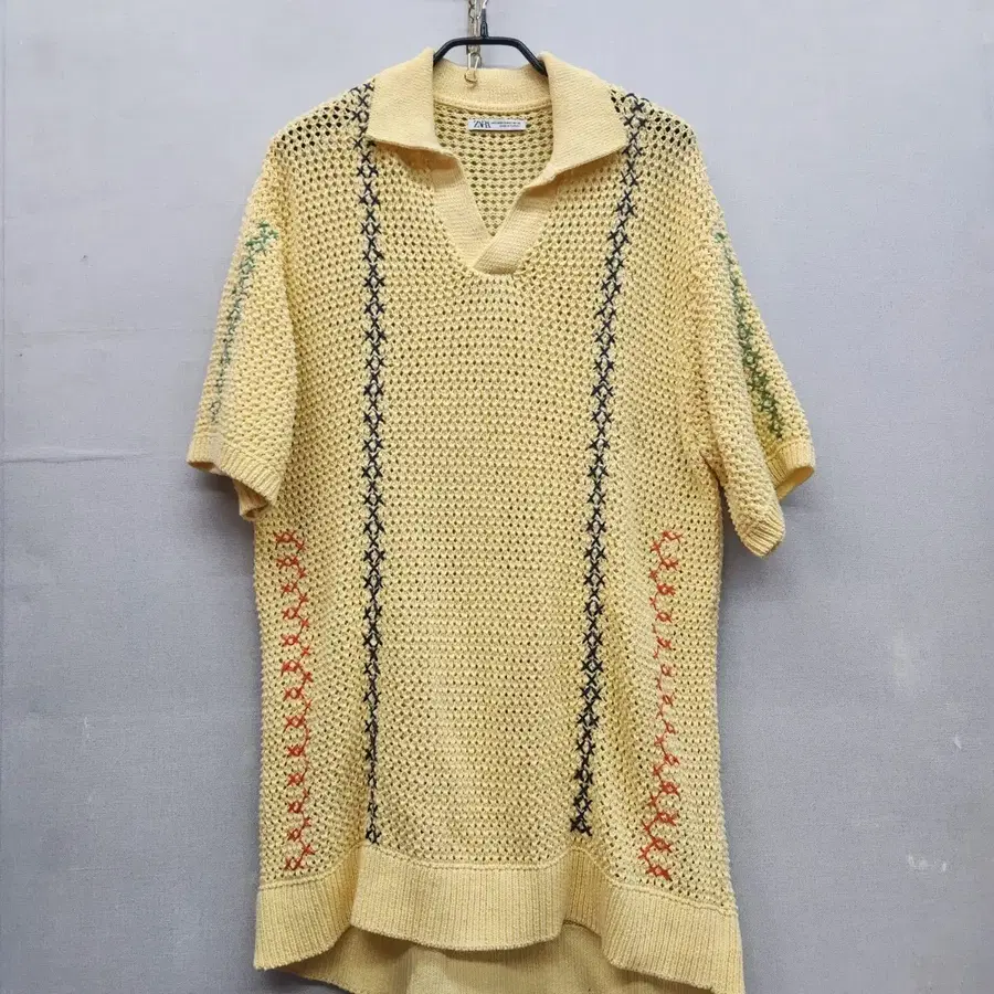 자라 스티치 자수 크로셰 펀칭 니트 오픈 반팔카라 M(M)