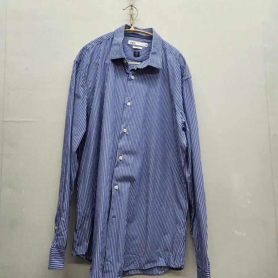 자라 스트라이프 슬림핏 셔츠 XL(L~XL)