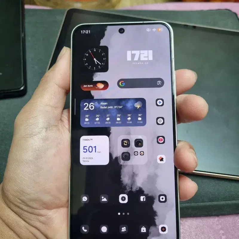 샤오미 15 자급제 국내정발 12GB/512GB 풀박스 판매합니다