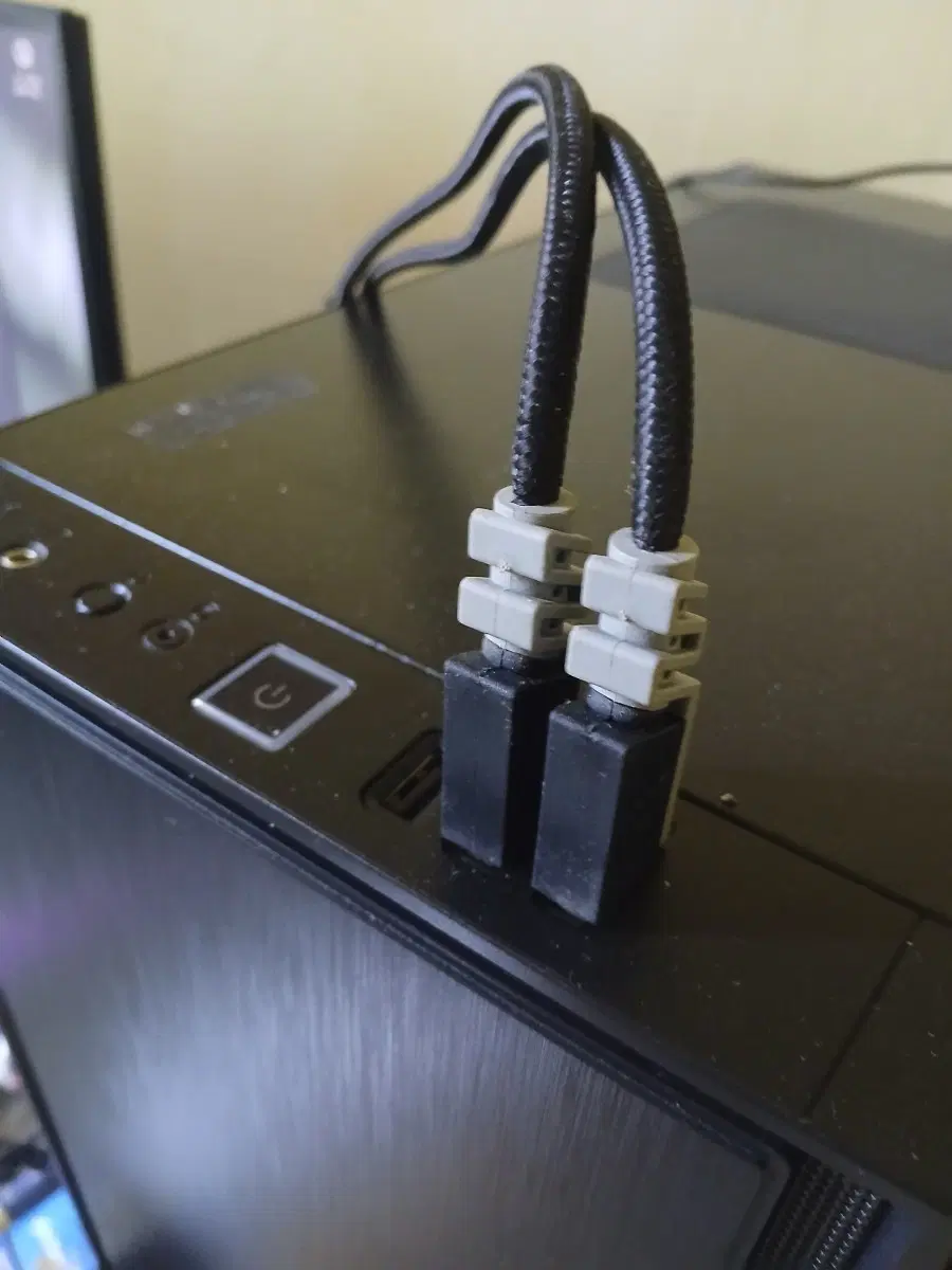 라이젠 3600xt rtx 1660 super본체 팝니다