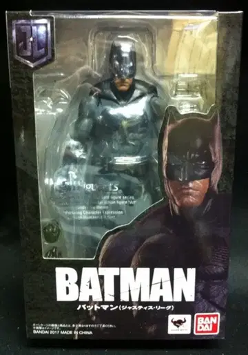 반다이 S.H.Figuarts JUSTICE LEAGUE 배트맨 (저스티스 리그)