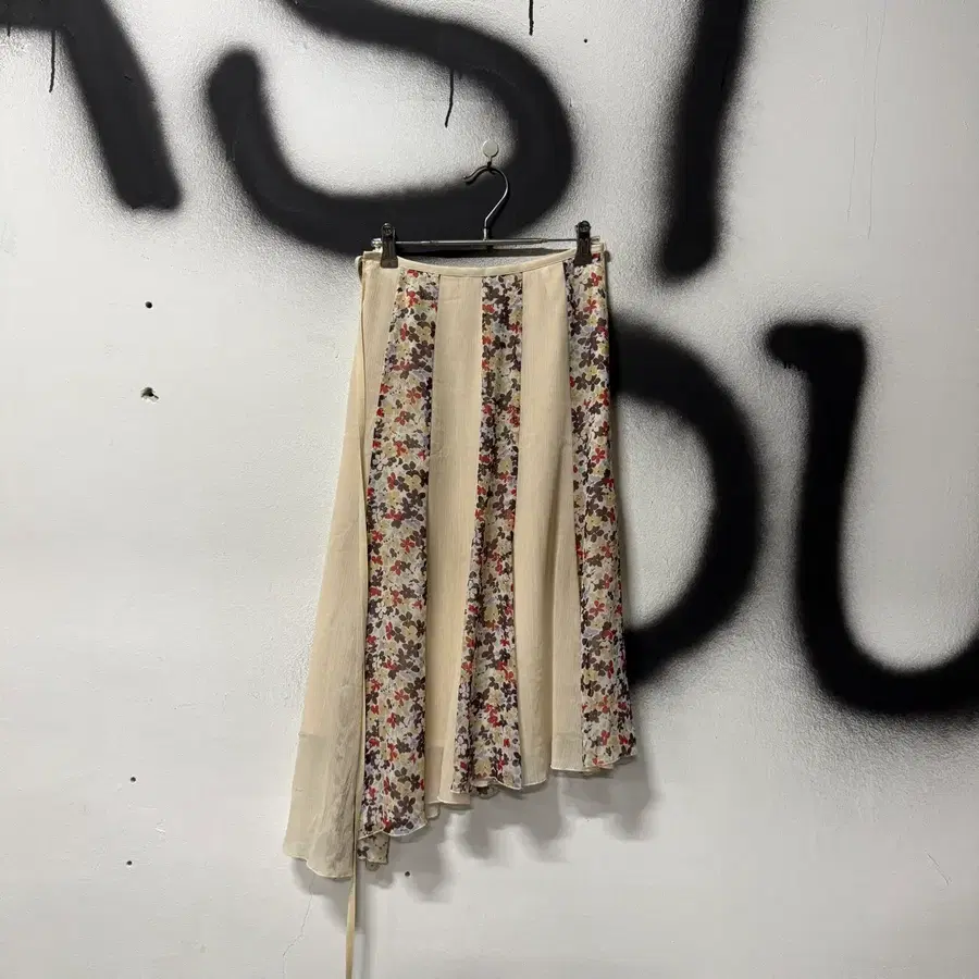 VTG 빈티지 베이지 플로럴 언발 쉬폰 롱 스커트