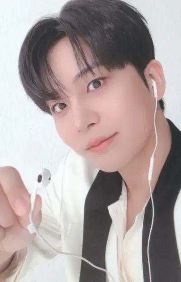 ATEEZ 트레이딩 카드 팩 JONGHO 2025 IN YOUR FANTASY 트레이딩 카드 팩