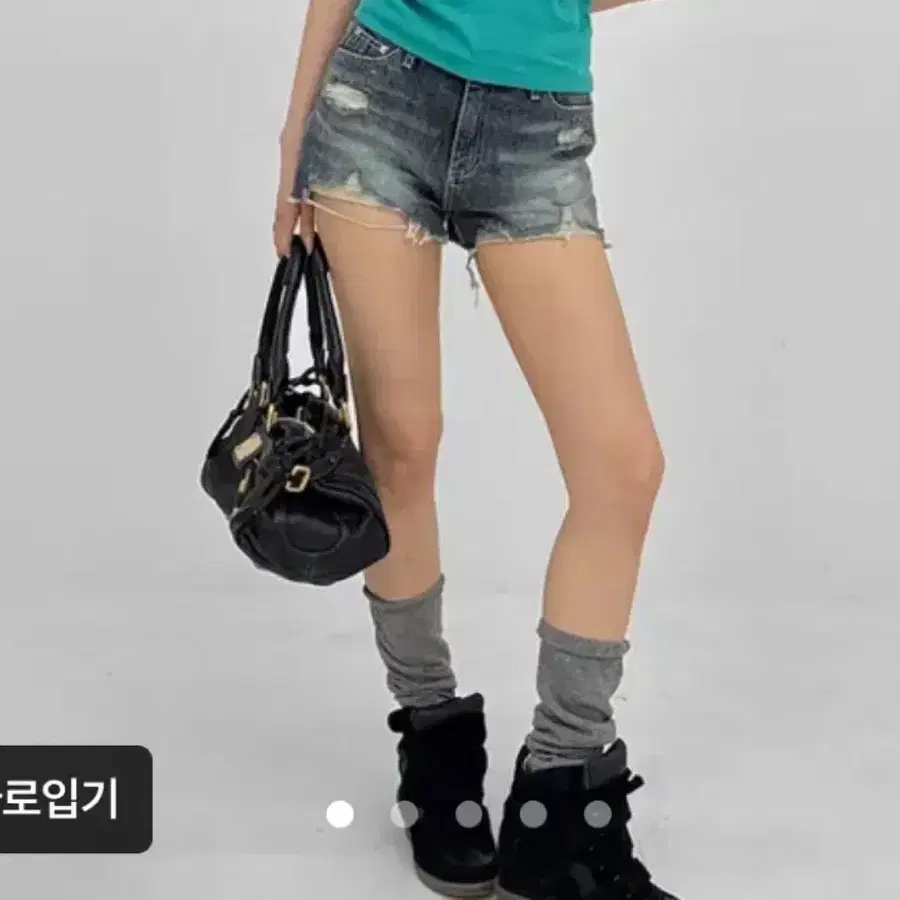 블랙업 폴브데미지 워싱데님 숏팬츠 반바지 청반바지 s