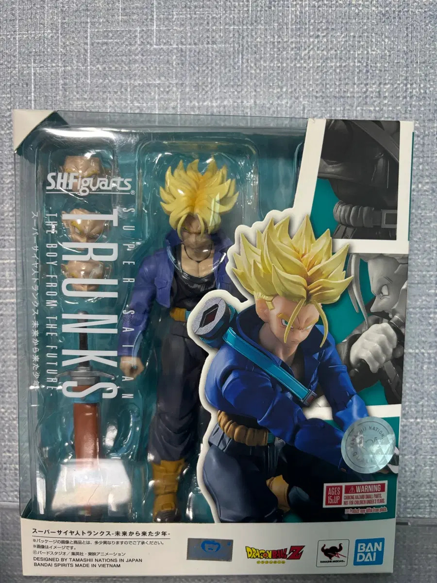 반다이 S.H.Figuarts 슈퍼 사이어인 트랭크스 피규어