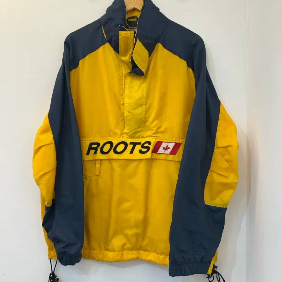 캐나다 roots 루츠 네이비 옐로우 아노락 바람막이 오버핏