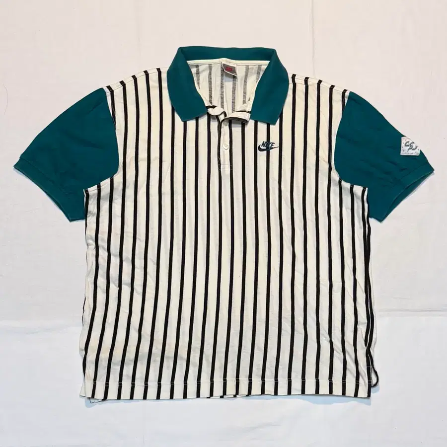 90s 나이키 아카이브 스트라이프 카라티 화이트