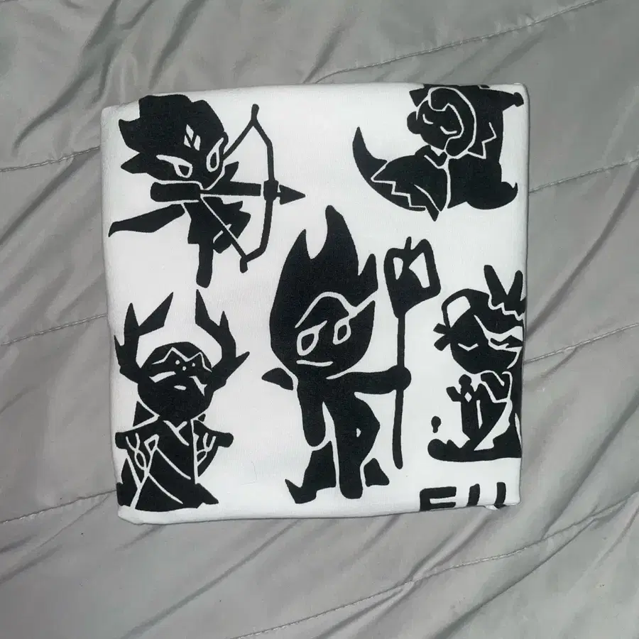 쿠키런 휠라 티셔츠 s