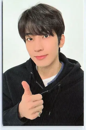 SEVENTEEN EARRINGS WONWOO 8thAnniversary