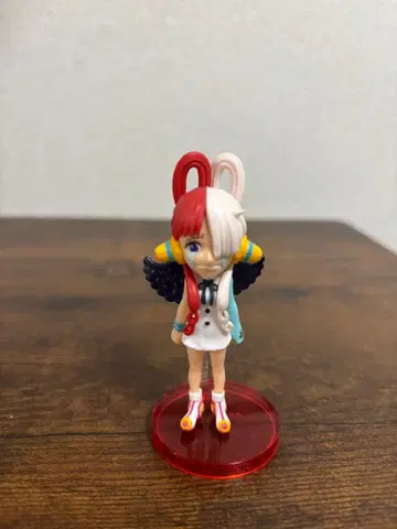 ONE PIECE 우타 월드 컬렉션 피규어