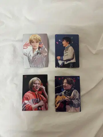 마츠쿠라 카이토 트레이딩 카드 4장 세트