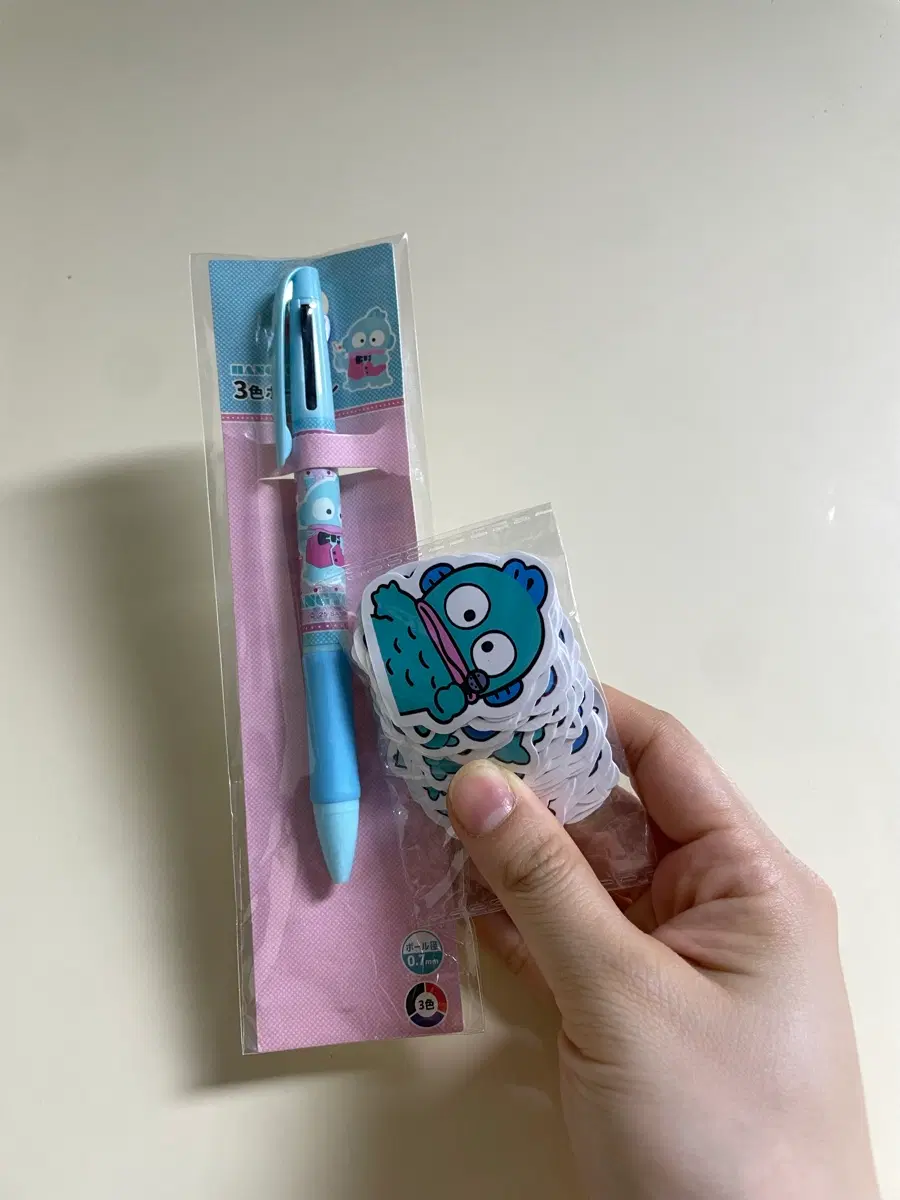 한교동 삼색 볼펜 (0.7mm) + 스티커