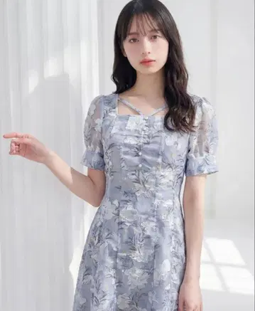 tocco closet 시어 자카드 플라워 원피스