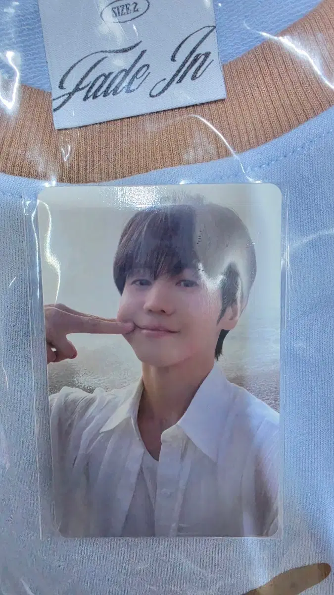 양요섭 Fade In 엠디 옷 포토카드 양도합니다