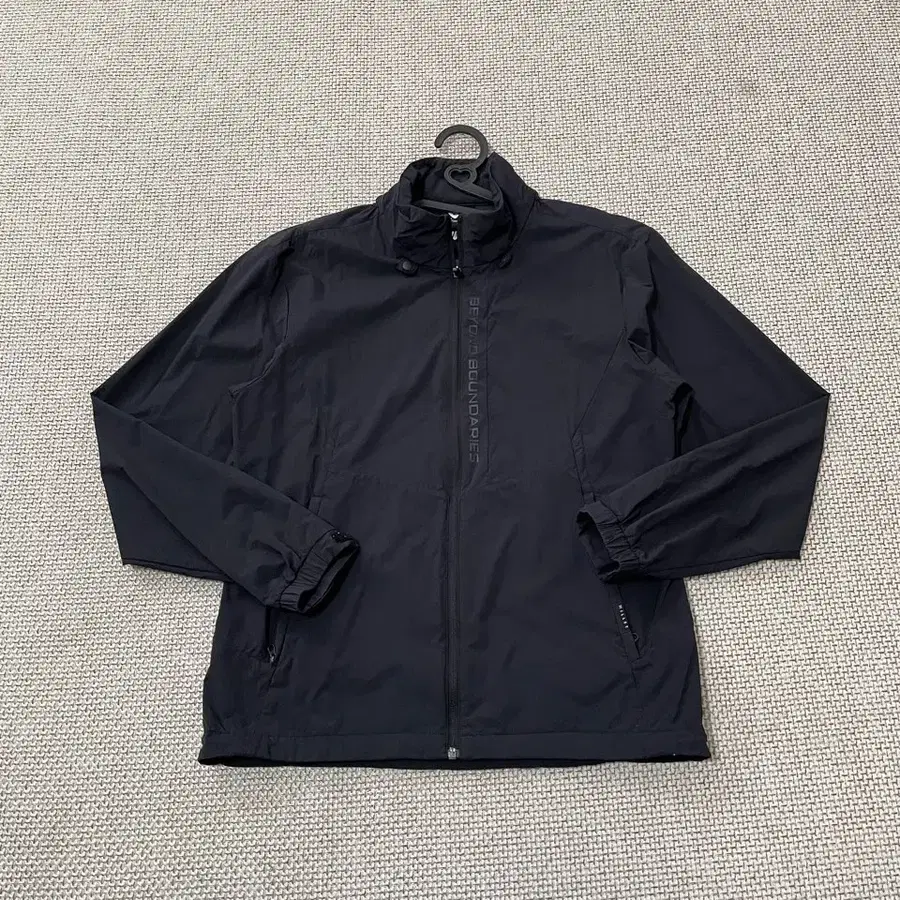 M 밀레 바람막이 자켓 B.6800