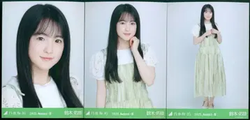노기자카46 회장 한정판 브로마이드 스즈키 유나 2025.August-III 셔링 원피스 컴프