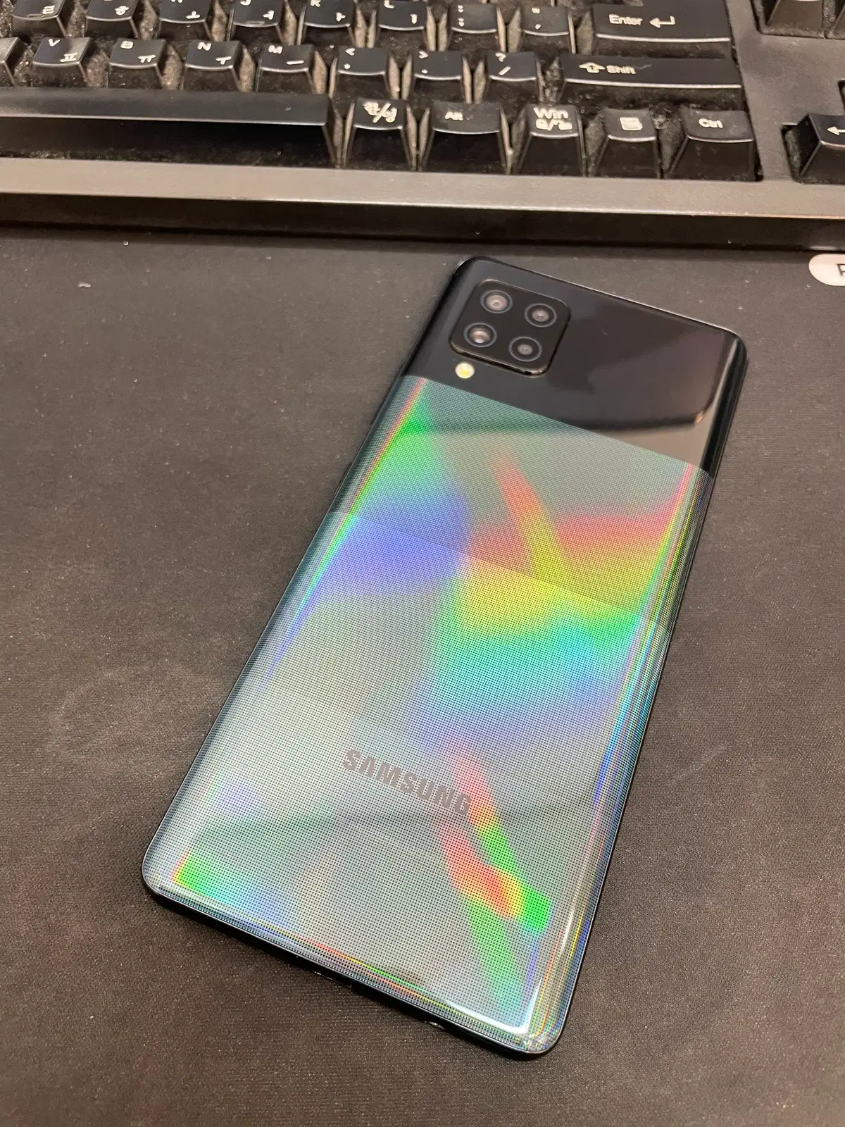갤럭시A42 블랙 128GB 상태좋은 중고12만8천팝니다.