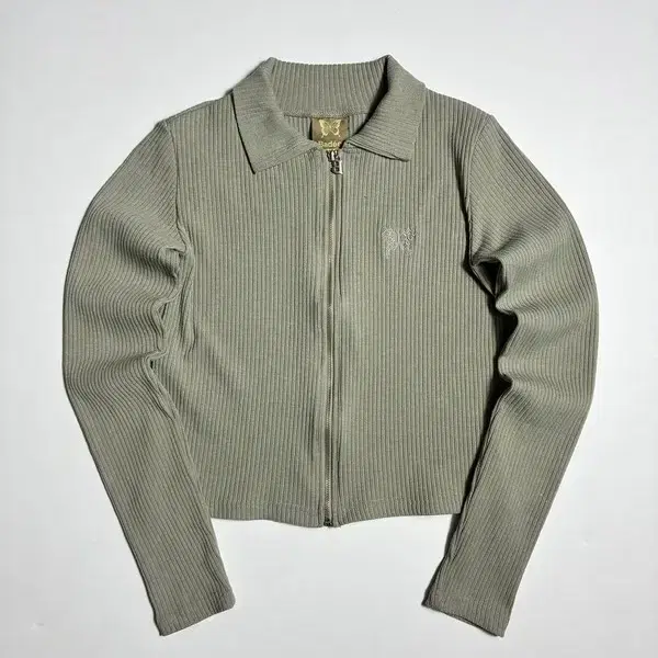 배디 21SS 자수 로고 골지 니트 집업 R3409