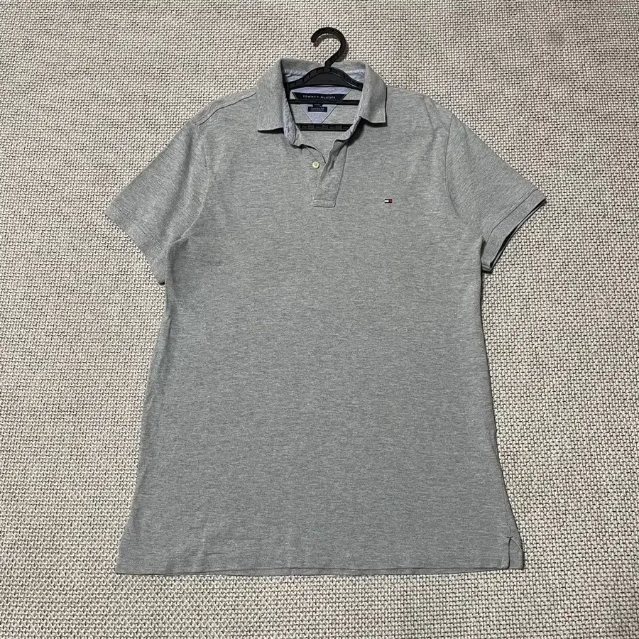 L 타미힐피거 반팔 카라티셔츠 B.8007