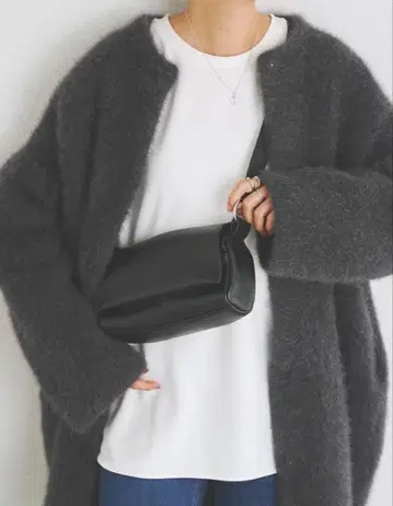 BEARDSLEY 천연 가죽 미니 가죽 바디백