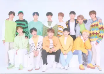 SEVENTEEN 2019 HARU 집합 트레이딩 카드 0049