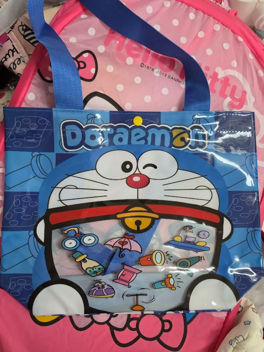 도라에몽 키티가방