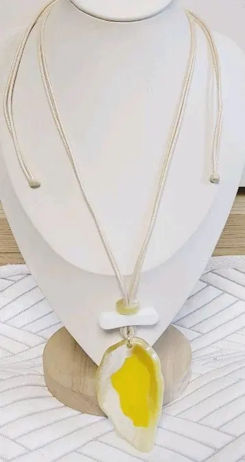 독특하니 멋스러운 목걸이