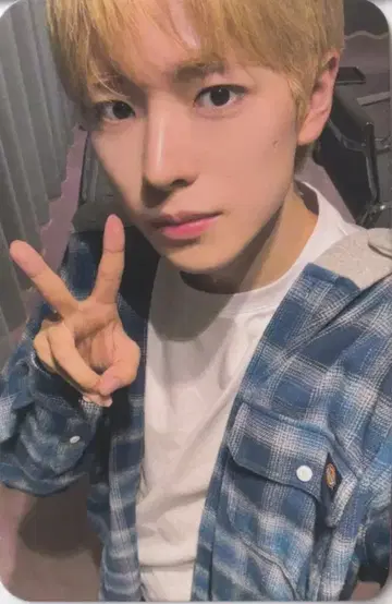 NCT WISH 비트로더 YUSHI COLOR