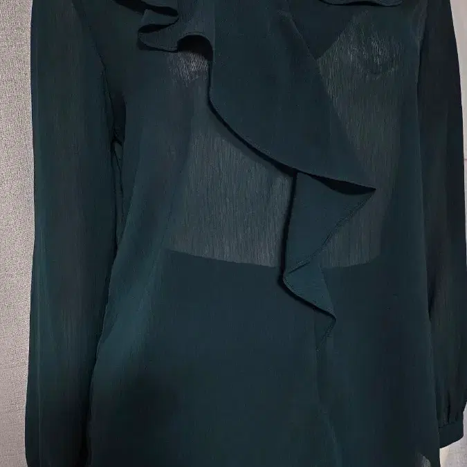 상태굿 MIXXO 블라우스..택 스몰...반품 49 길이 62