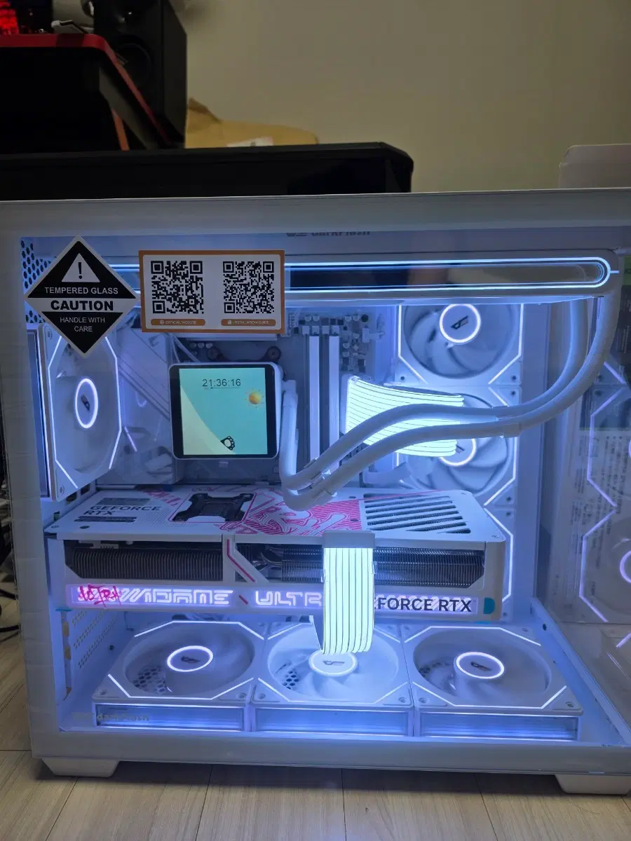 9800X3D RTX5080 신품팝니다