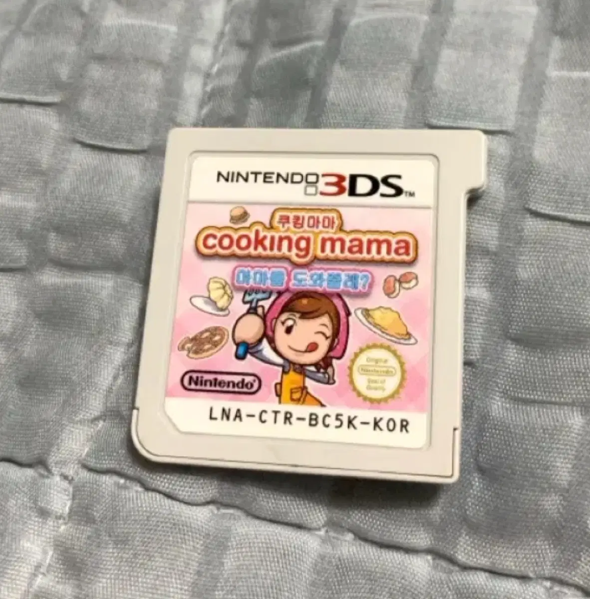 닌텐도 3DS 쿠킹마마 마마를 도와줄래 팝니다.