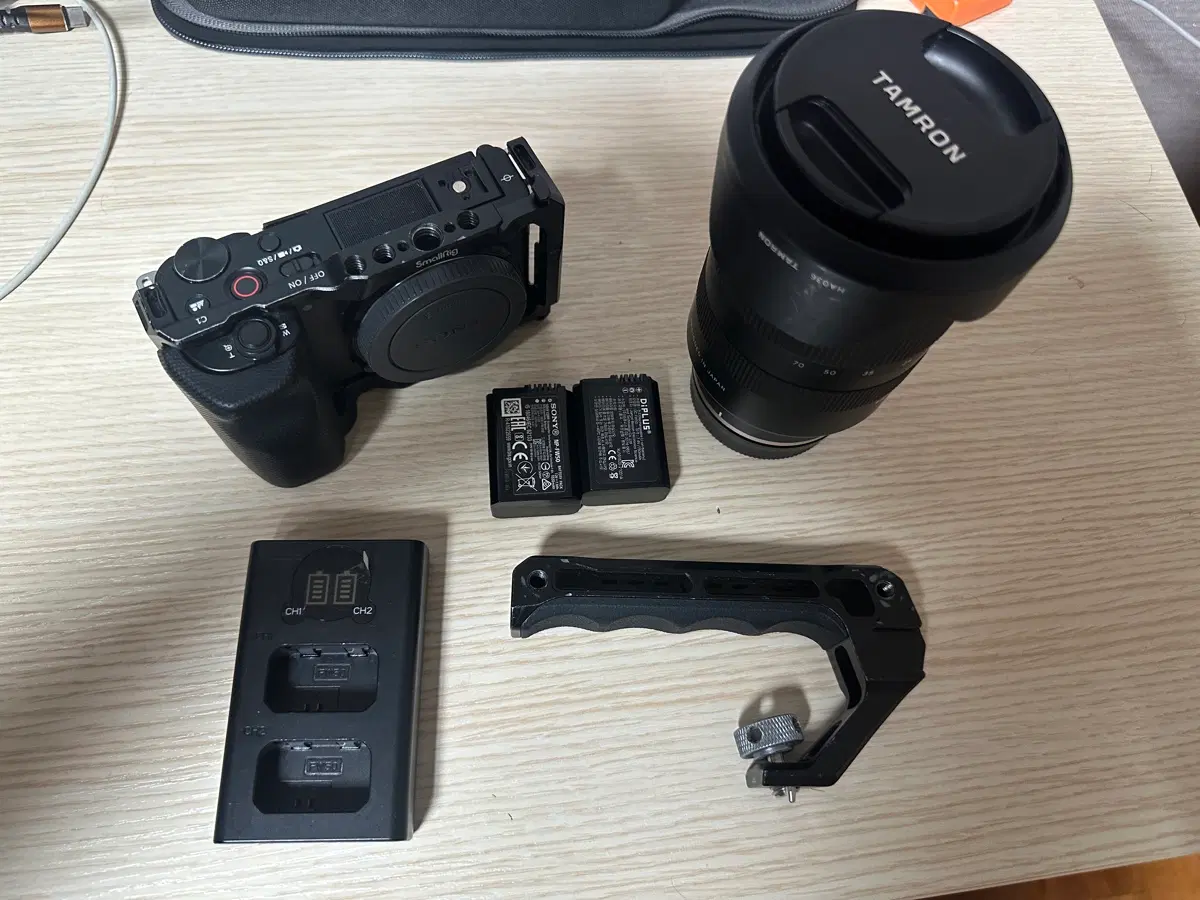 Zv-e10, 17-70 f2.8 소니 미러리스 카메라