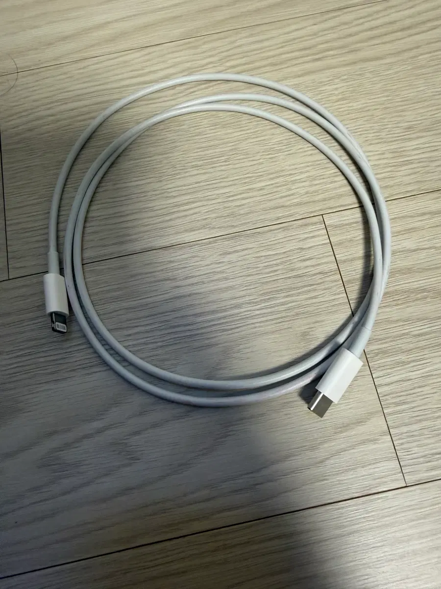 애플 정품 USB-C to 라이트닝 케이블