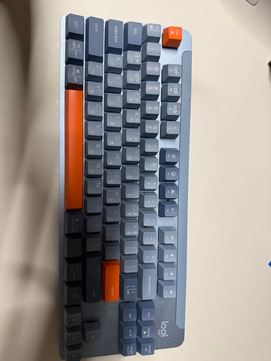 로지텍 k855 무선기계식키보드(블루투스o)