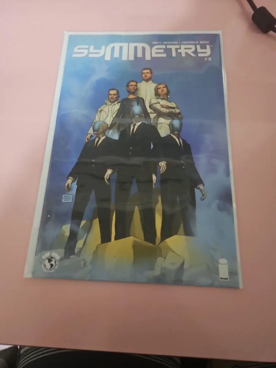 S / 2016 / SYMMETRY #2