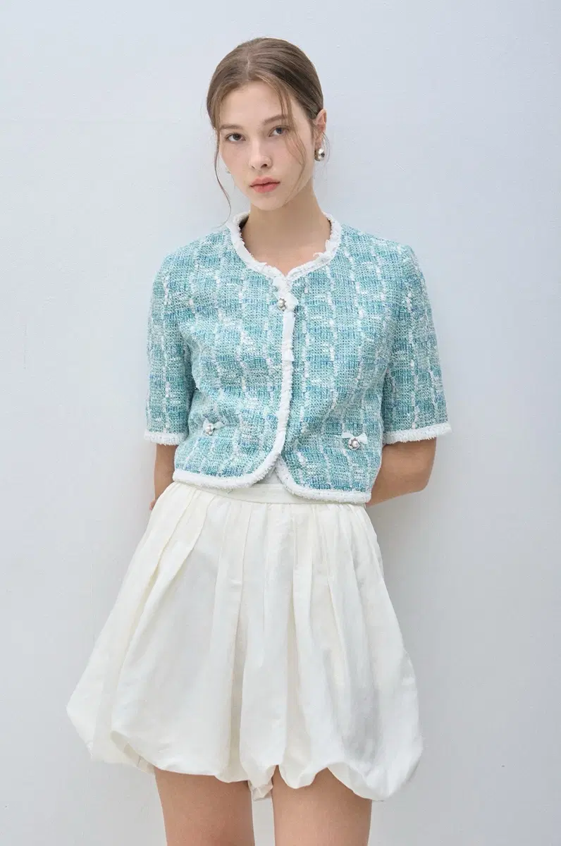 Hansem Mine Pearl & Ribbon Trimming Tweed Crop Jacket