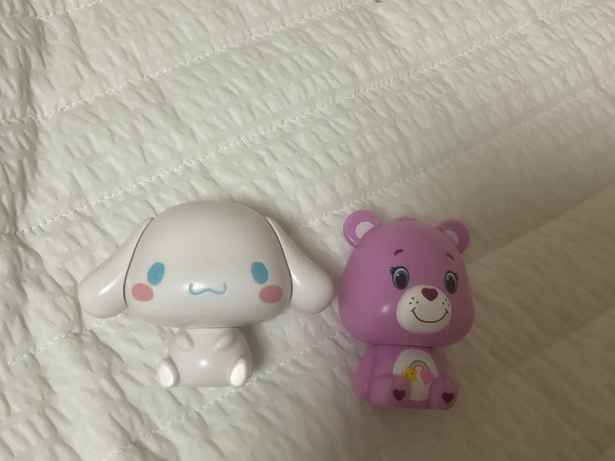 산리오 시나모롤 케어베어 피규어