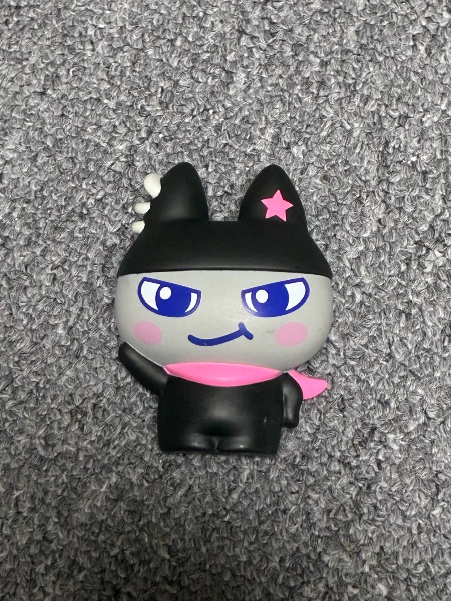 다마고치 프렌즈 쿠로마메치 소프비 피규어
