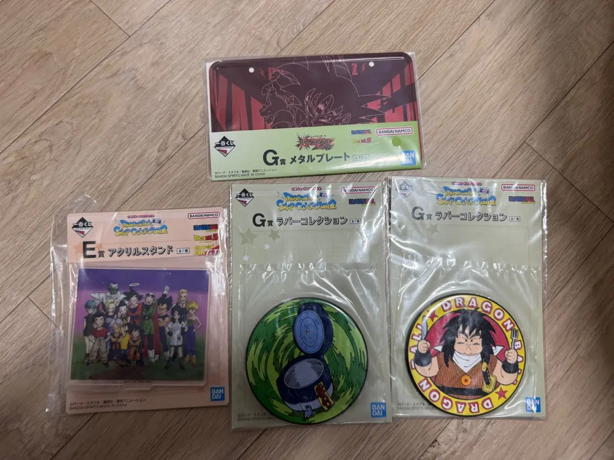 제일복권 드래곤볼 스냅 콜렉션 2 E상 아크릴 스탠드 + G상 2종 + 그 외 G상 1종