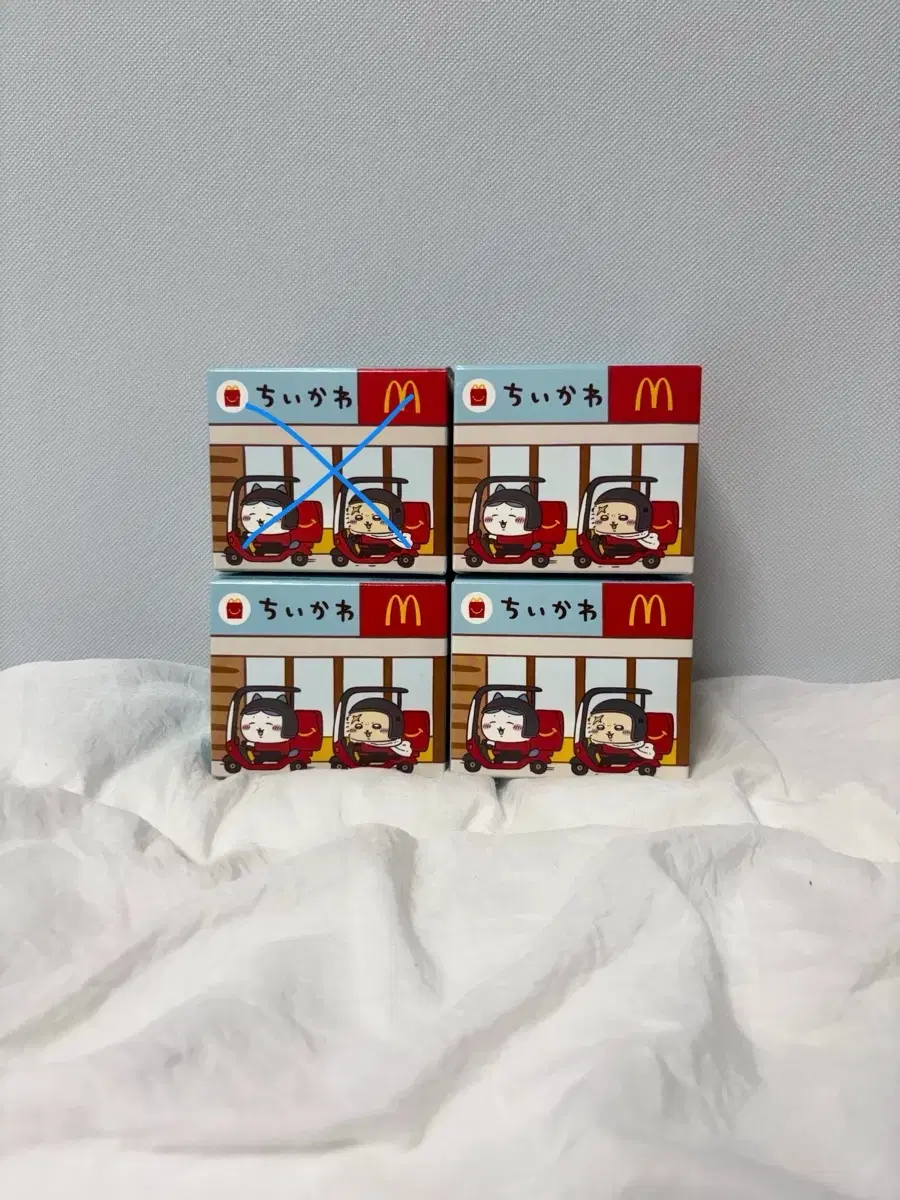 치이카와 먼작귀 피규어(일본맥도날드 해피밀)/치이카와, 하치와레, 쿠리만쥬