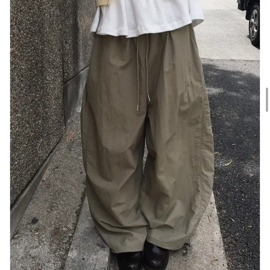 (새상품) 여름 와이드팬츠 나일론 카키 연카키